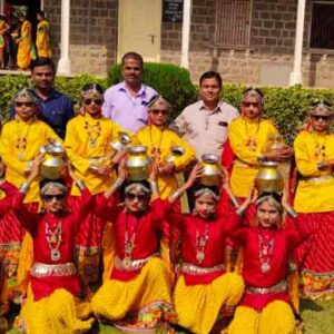 जिल्हास्तरीय समूह लोकनृत्य स्पर्धेत बार्शीचा दबदबा